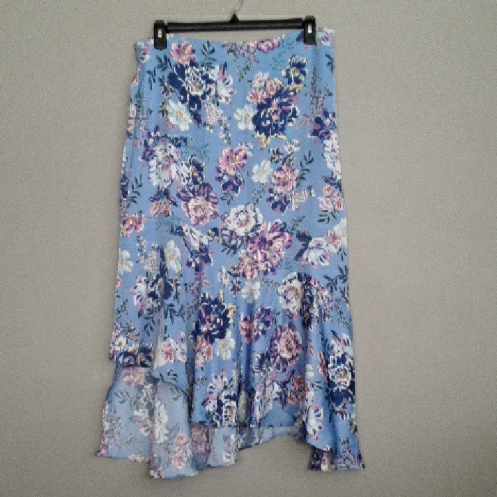 Steve Madden Floral Skirt
